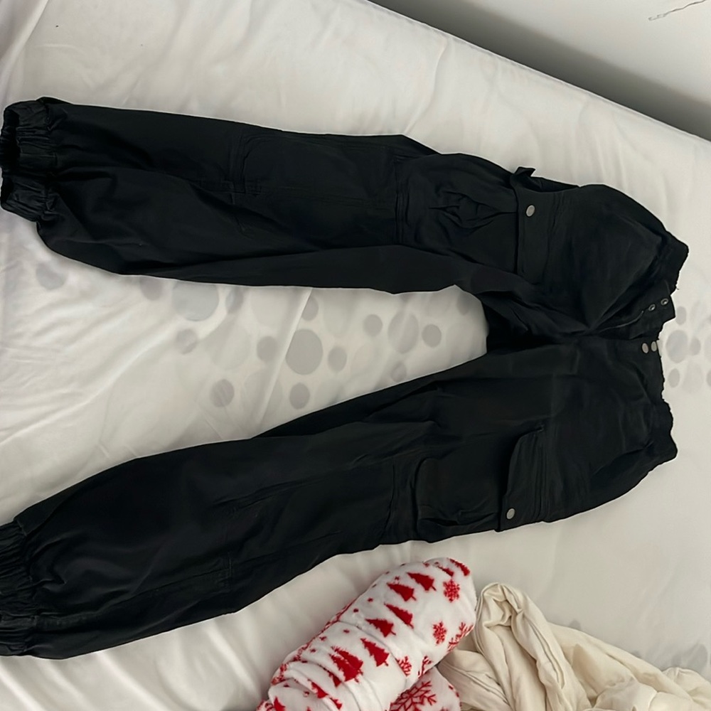 Garage black cargo pants